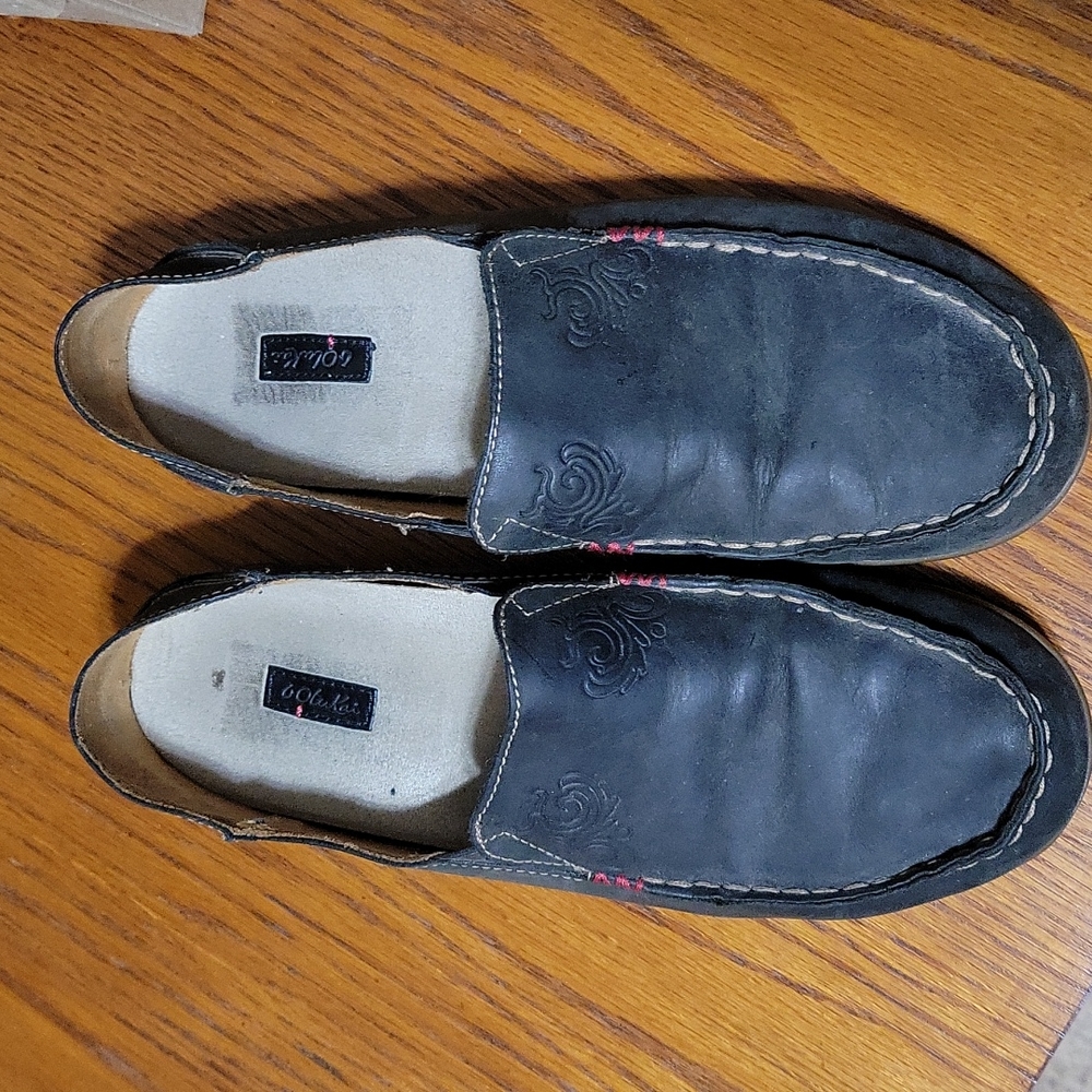 Olukai shoes